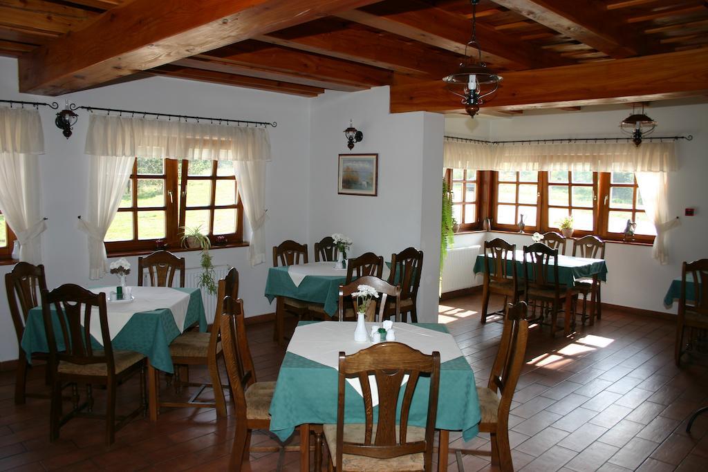 Bed and Breakfast Kádárta Vendéglő Panzió Veszprém Exterior foto